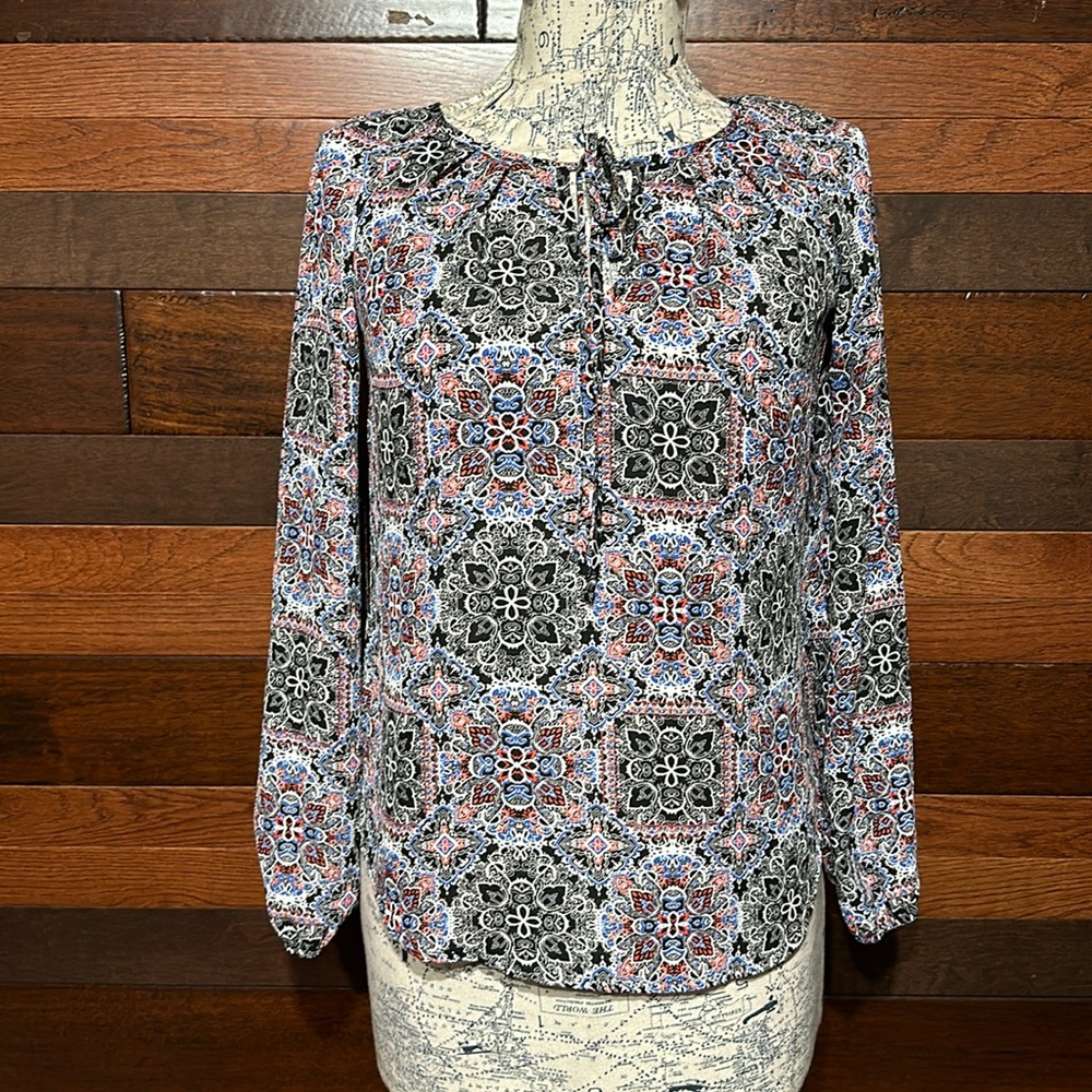 Stoosh Tie V Neck Long Sleeve Black and Blue Mandala Pattern Blouse